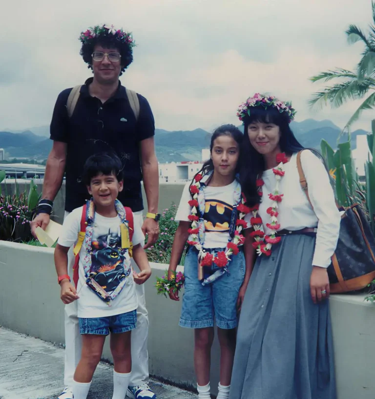 Yo, Yuki and Parents in Hawaii